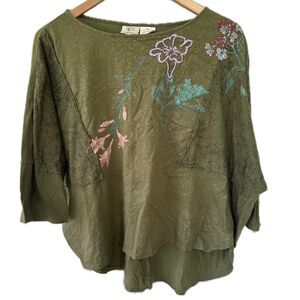 La Blend 100% Cotton Art To Wear Painted Stamped Embroidered Hand Stitched Top M
